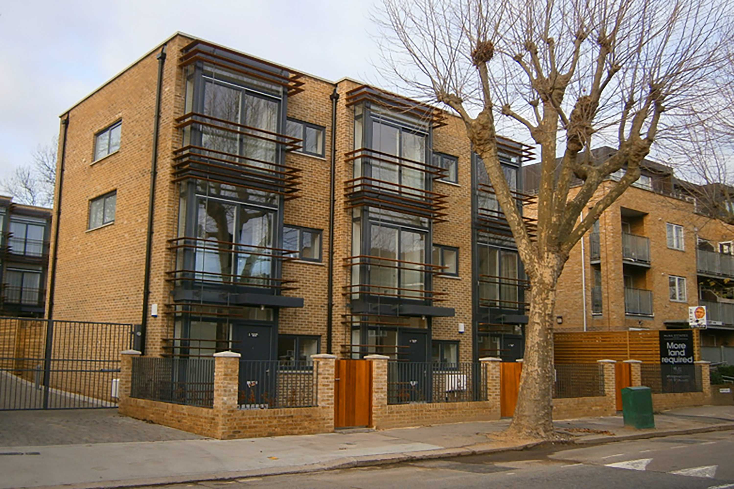 Lyons O'Neill Christchurch Avenue